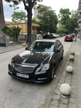 Mercedes-Benz E 250 4 Matic, снимка 2