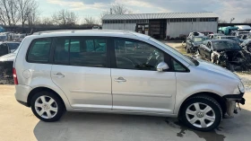 VW Touran VW Touran 1.6 FSI, снимка 3