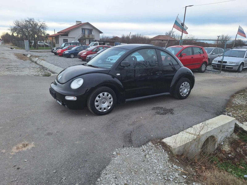 VW New beetle 2.0i клима, снимка 4 - Автомобили и джипове - 46384018