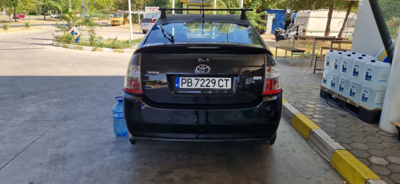 Toyota Prius, снимка 6 - Автомобили и джипове - 48485049