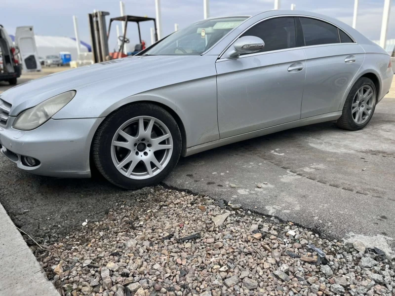 Mercedes-Benz CLS 320, снимка 2 - Автомобили и джипове - 48732054