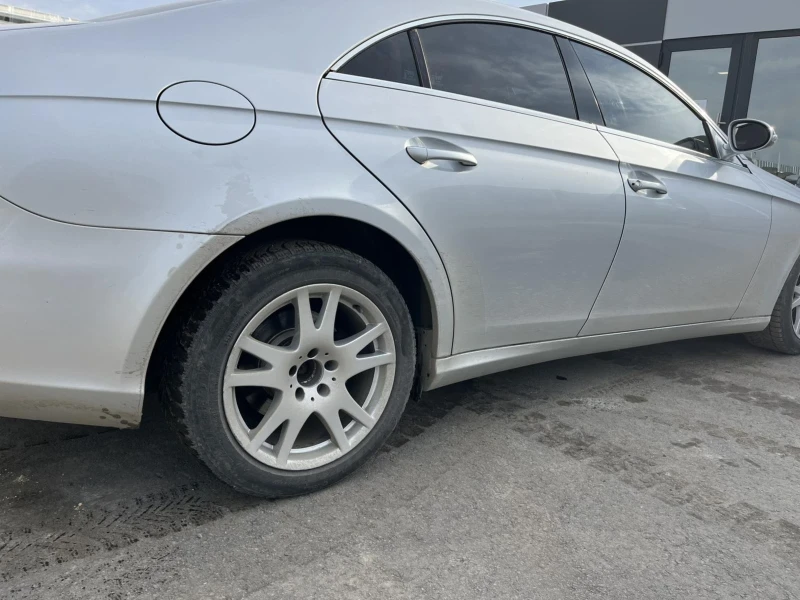 Mercedes-Benz CLS 320, снимка 7 - Автомобили и джипове - 48732054