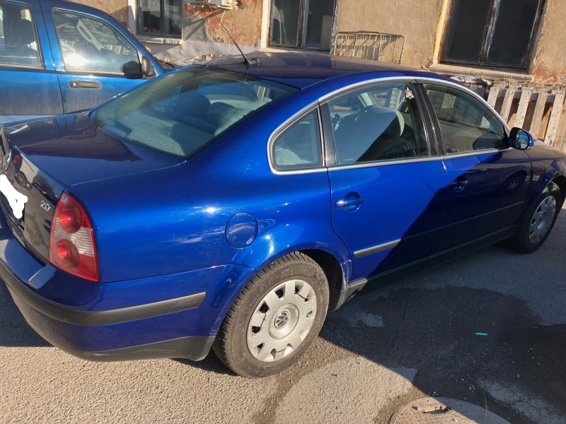 VW Passat, снимка 1 - Автомобили и джипове - 49608306