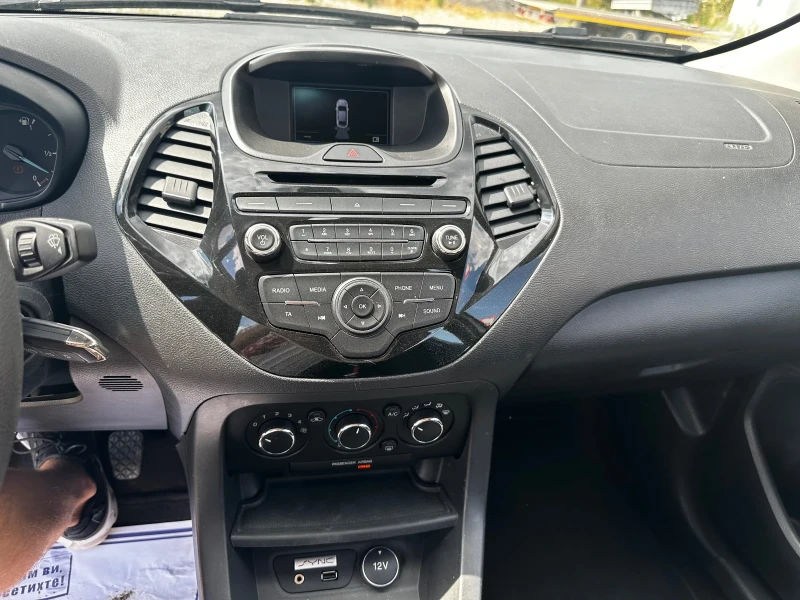 Ford Ka + 1.2 Ti , снимка 13 - Автомобили и джипове - 51074313