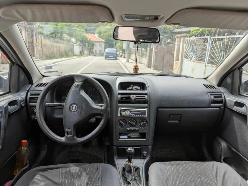 Opel Astra, снимка 6 - Автомобили и джипове - 52908172