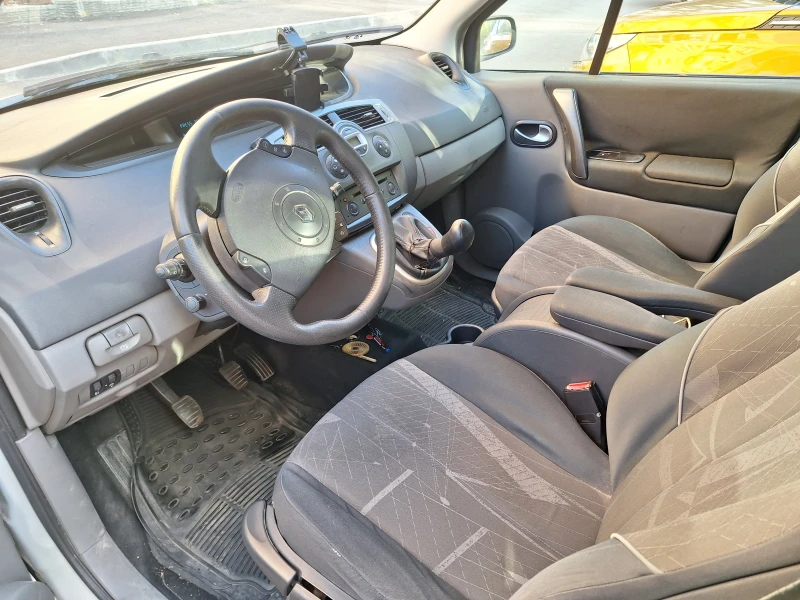 Renault Scenic 2, снимка 5 - Автомобили и джипове - 52605406