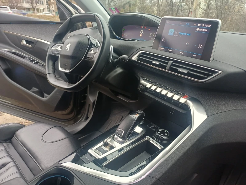 Peugeot 3008 1.6 HDI ALLURE PREMIUM PLUS, снимка 14 - Автомобили и джипове - 52654153