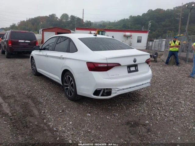 VW Jetta SPORT/DIGITAL | Mobile.bg — изображение 3