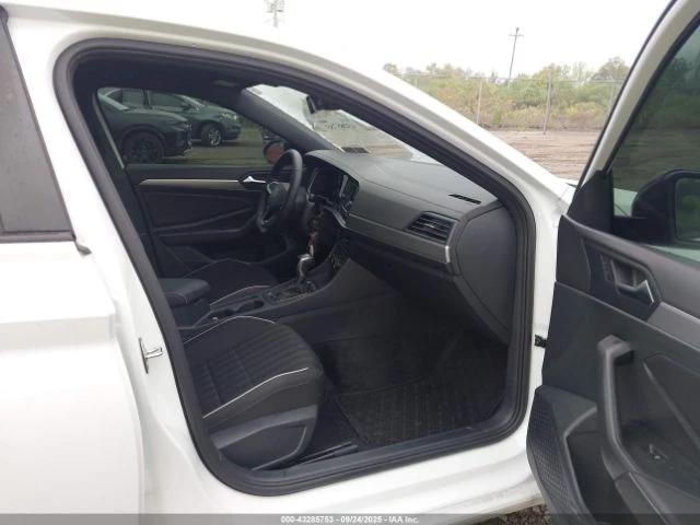 VW Jetta SPORT/DIGITAL | Mobile.bg — изображение 5