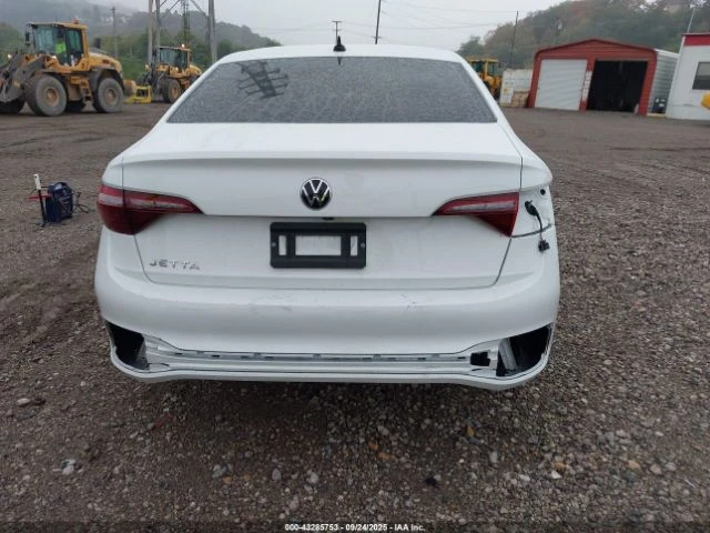 VW Jetta SPORT/DIGITAL | Mobile.bg — изображение 6