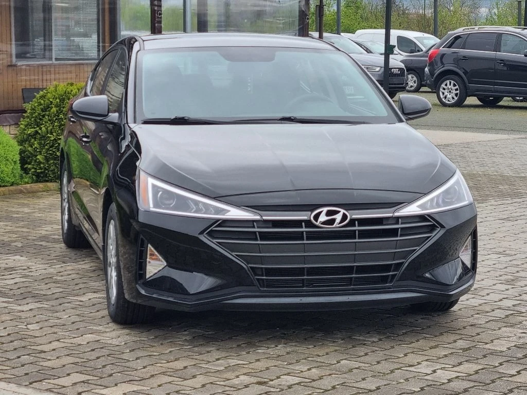 Hyundai Elantra 2.0 бензин 150к.с. - изображение 4