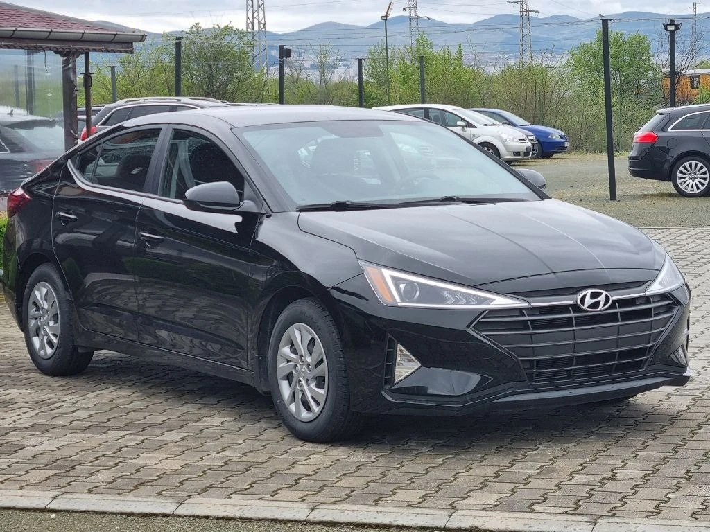 Hyundai Elantra 2.0 бензин 150к.с. - изображение 5