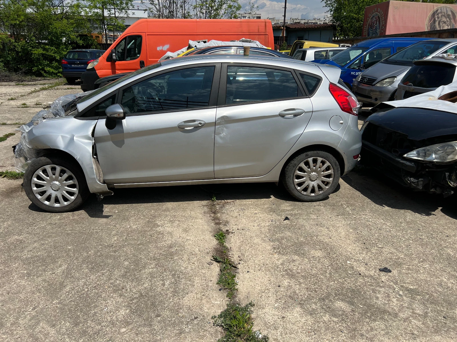 Ford Fiesta 1.25 44000km - изображение 6