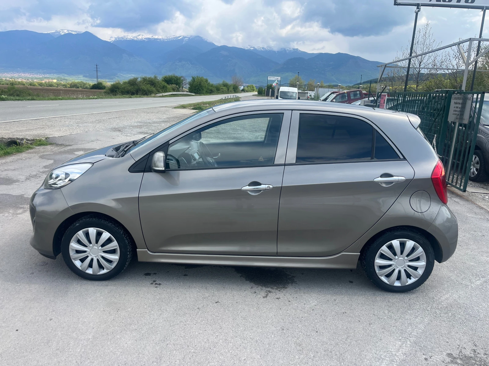Kia Picanto 1.2 AVTOMAT NAVI - изображение 7
