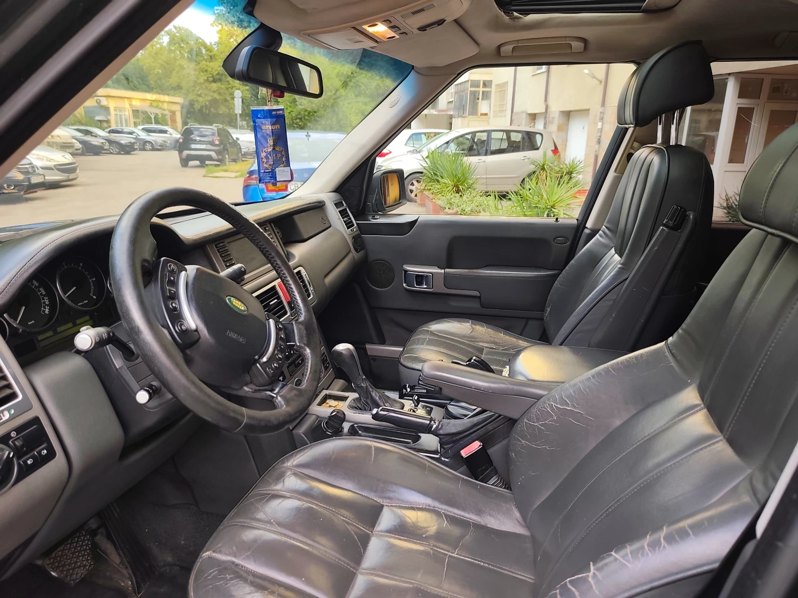 Land Rover Range rover 3.0D АВТОМАТИК! 4Х4  Full!   !ТОП!!, снимка 10 - Автомобили и джипове - 55285764