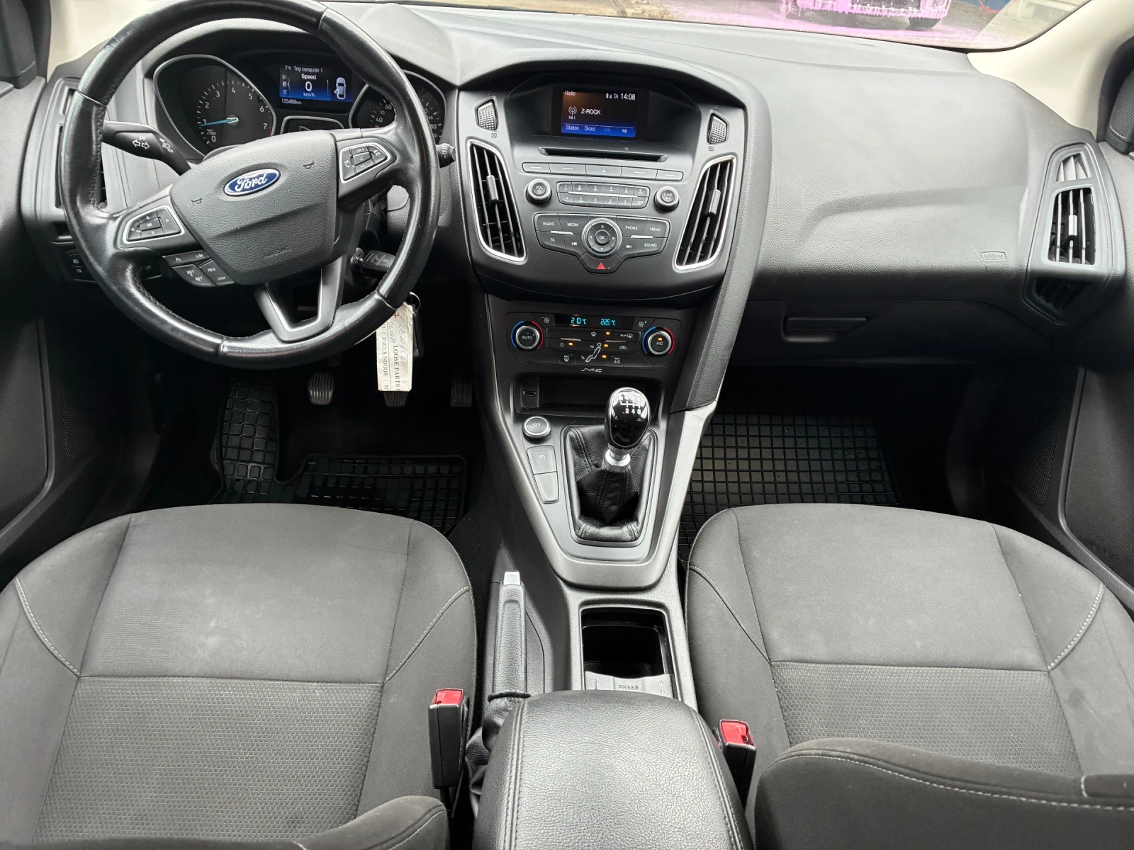 Ford Focus 1.0 EcoBoost, снимка 13 - Автомобили и джипове - 51627834