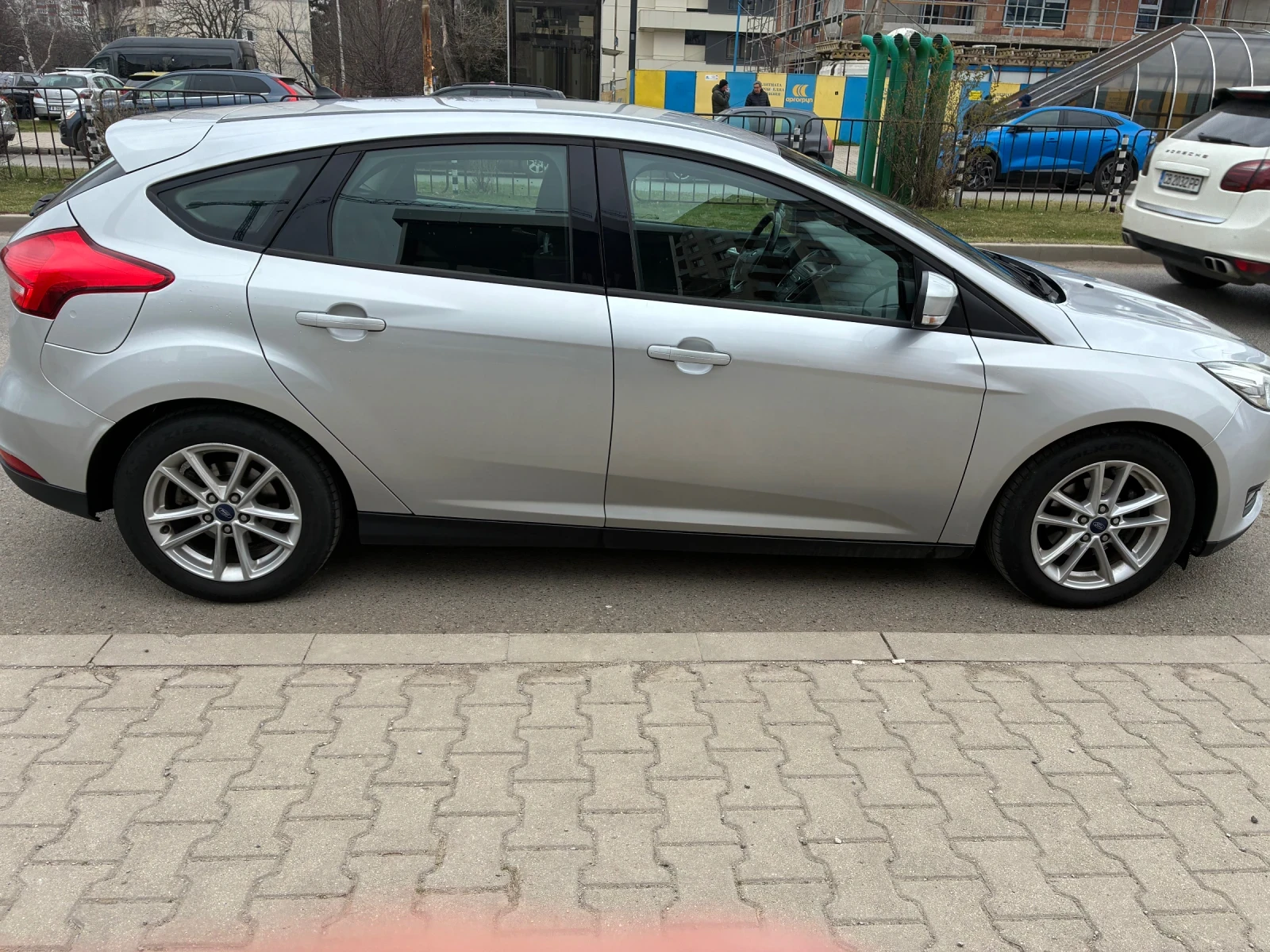 Ford Focus 1.0 EcoBoost, снимка 3 - Автомобили и джипове - 51627834