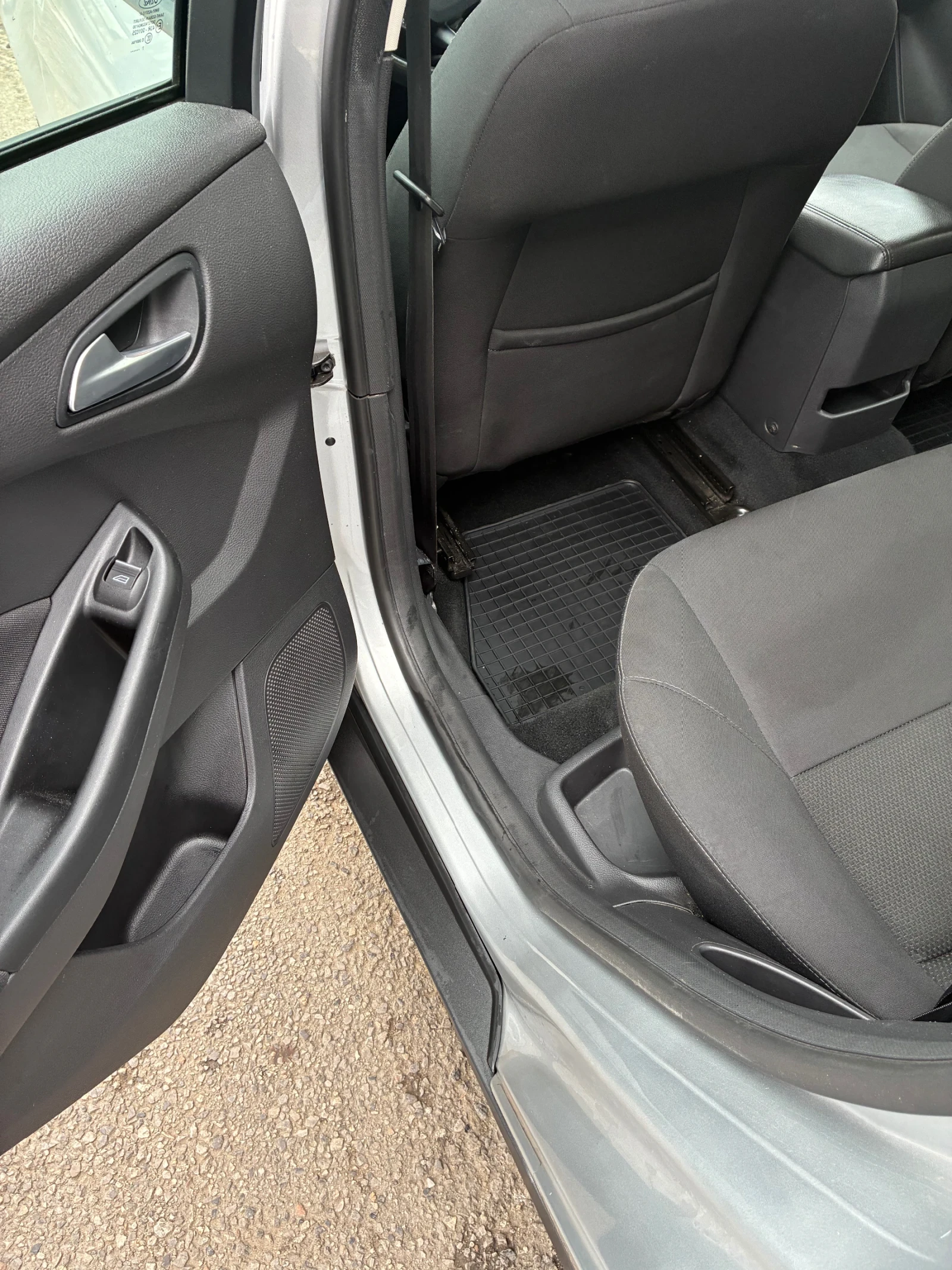 Ford Focus 1.0 EcoBoost, снимка 15 - Автомобили и джипове - 51627834