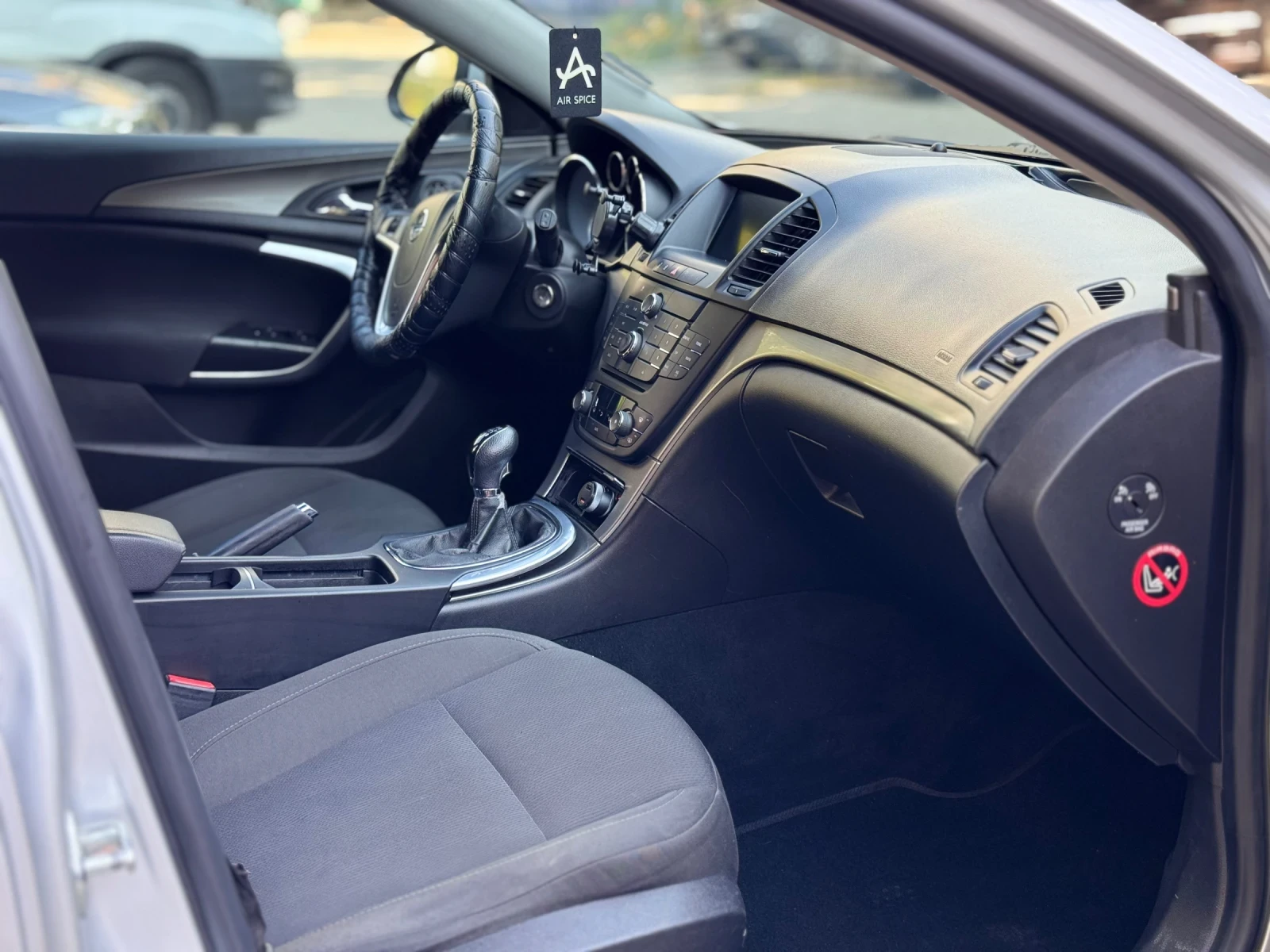 Opel Insignia  - изображение 10