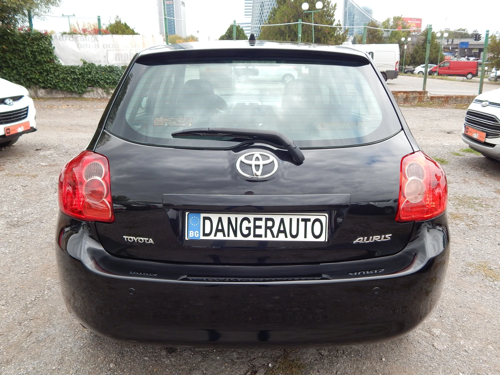 Toyota Auris 1.4D4D* 145000km*  - изображение 5