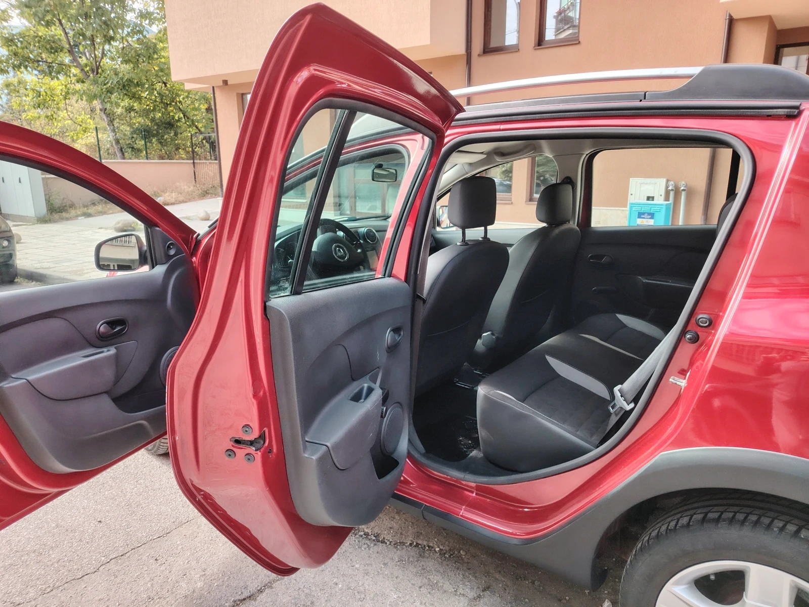 Dacia Sandero Stepway | Mobile.bg   13