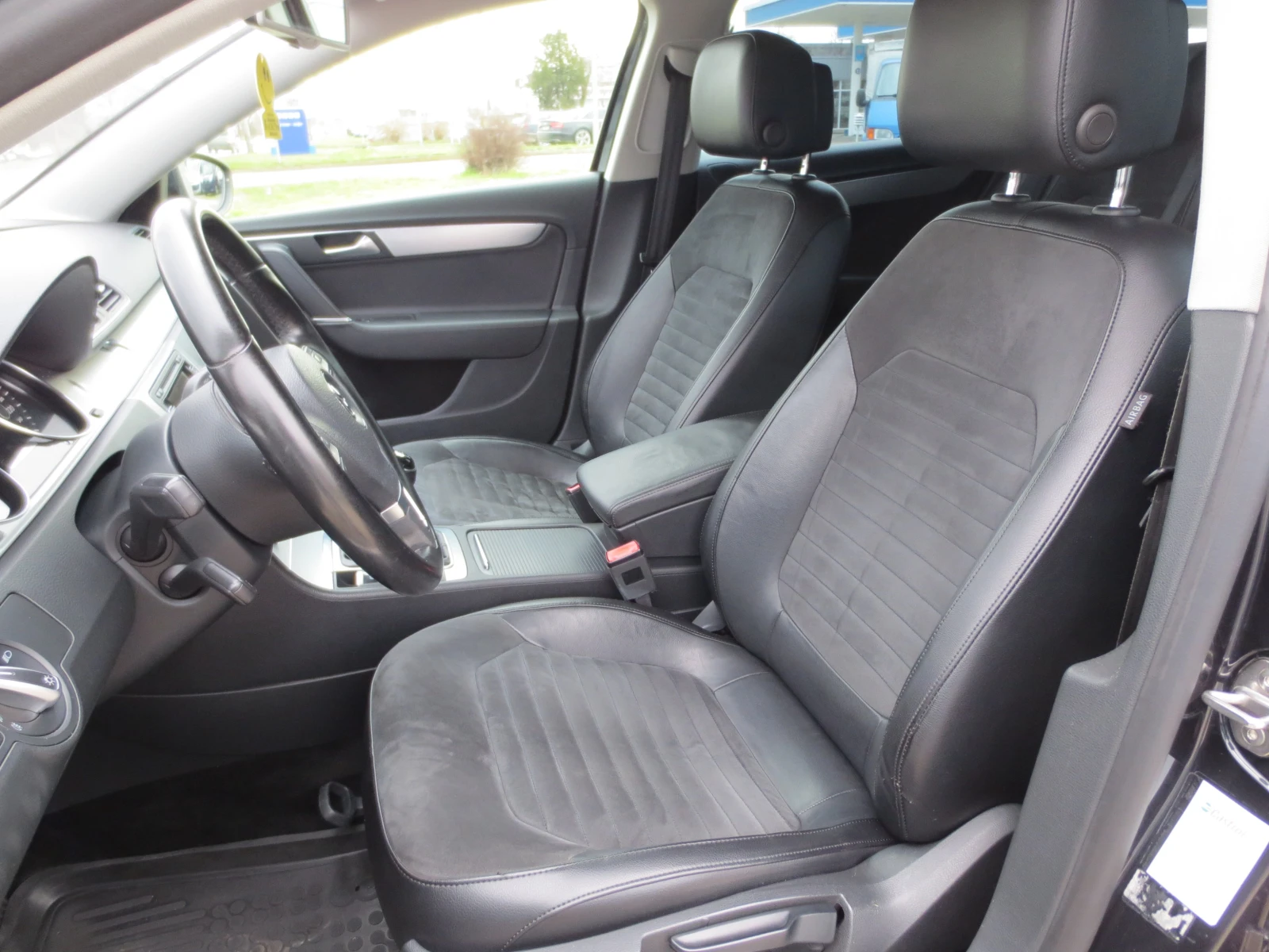 VW Passat 2.0 TDI  - изображение 10