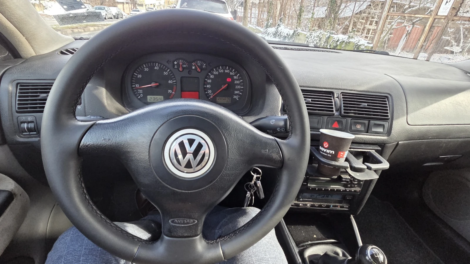 VW Golf 1.6 газ-бензин - изображение 9