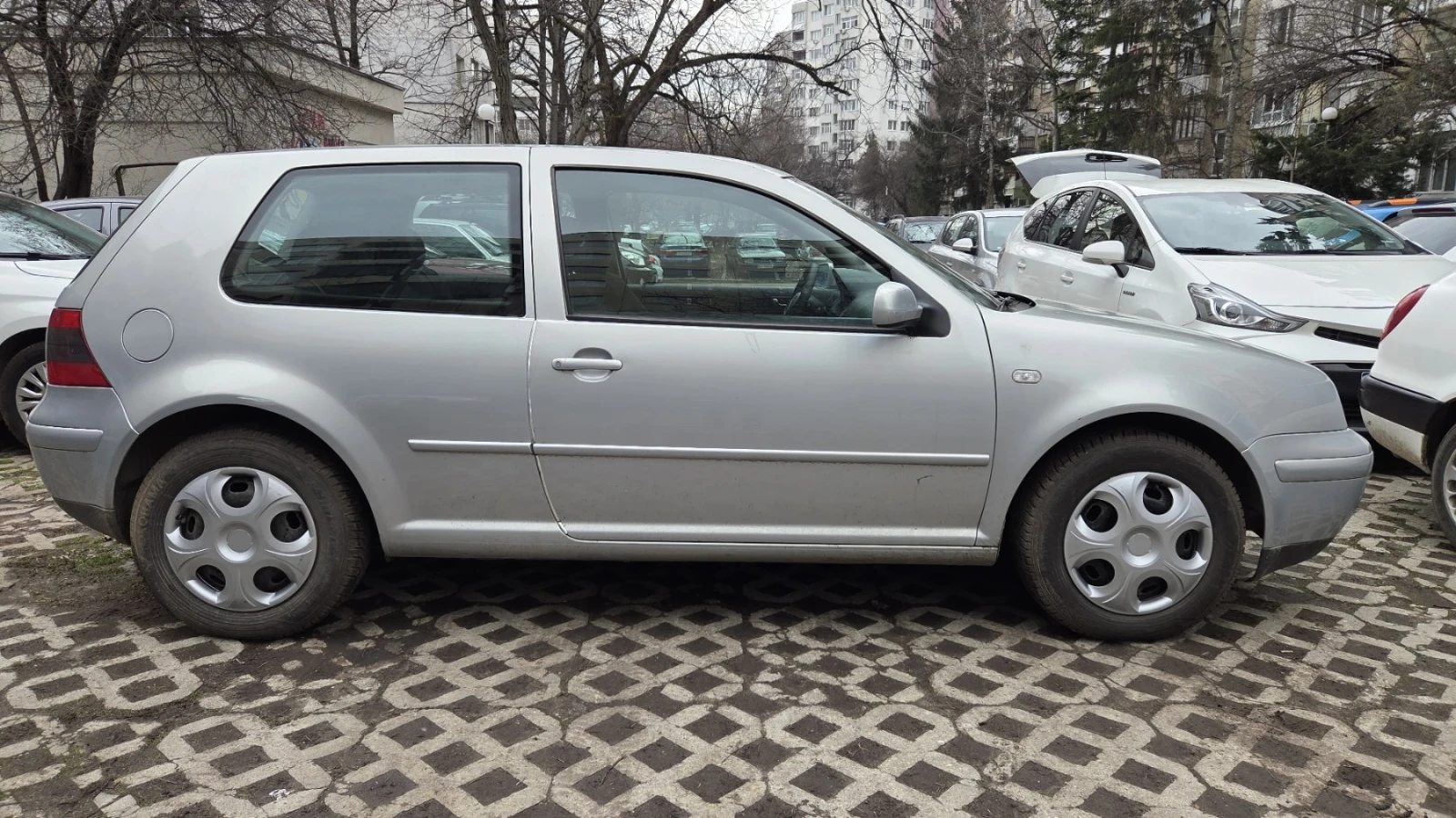 VW Golf 1.6 газ-бензин - изображение 6