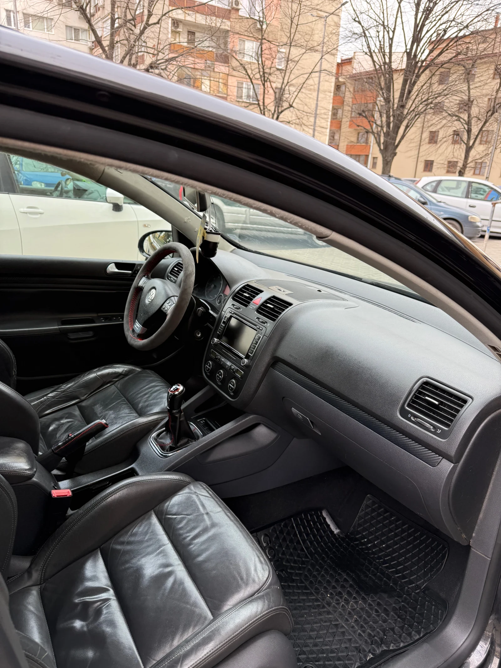 VW Golf, снимка 6 - Автомобили и джипове - 53914841