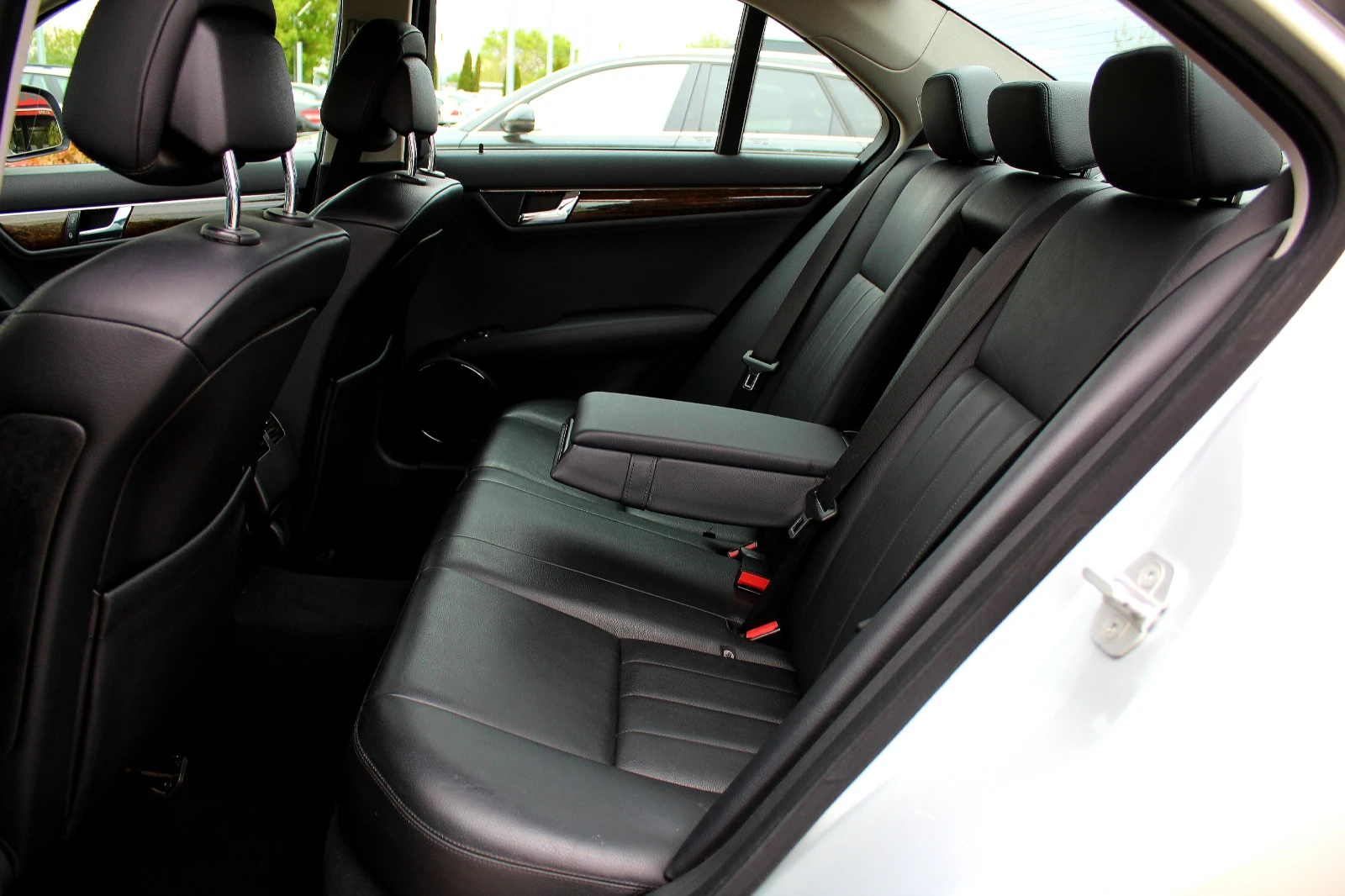 Mercedes-Benz C 220 CDI ПЕРФЕКТЕН* СОБСТВЕН ЛИЗИНГ, снимка 14 - Автомобили и джипове - 54271913