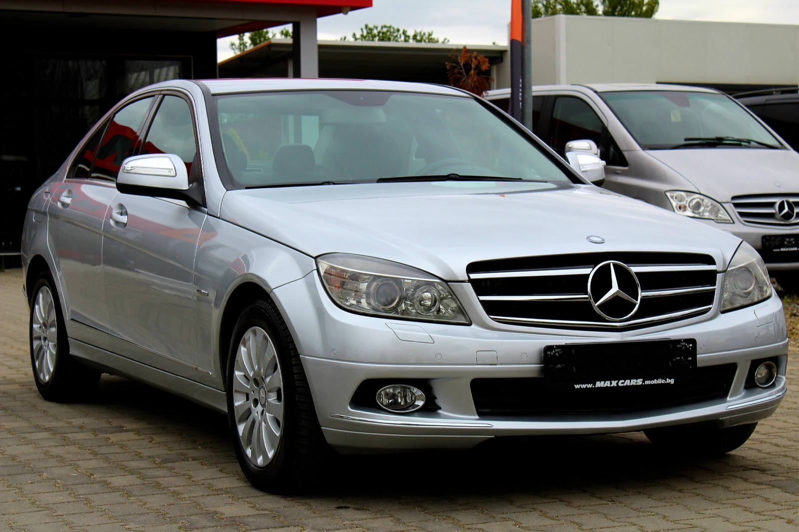 Mercedes-Benz C 220 CDI ПЕРФЕКТЕН* СОБСТВЕН ЛИЗИНГ, снимка 2 - Автомобили и джипове - 54271913