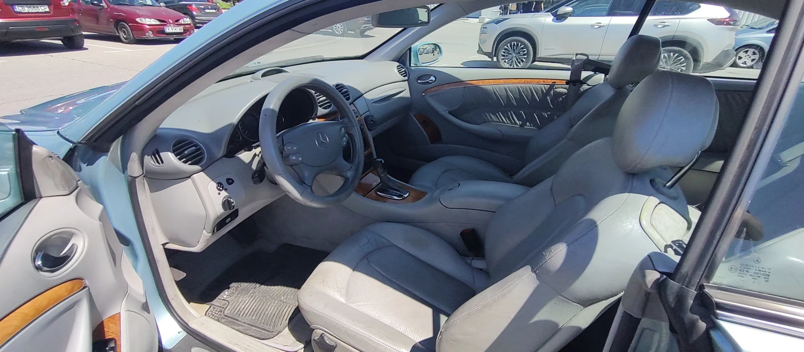 Mercedes-Benz CLK 240, снимка 13 - Автомобили и джипове - 54321384