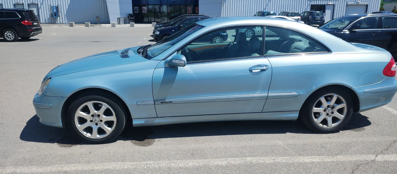 Mercedes-Benz CLK 240, снимка 7 - Автомобили и джипове - 54321384