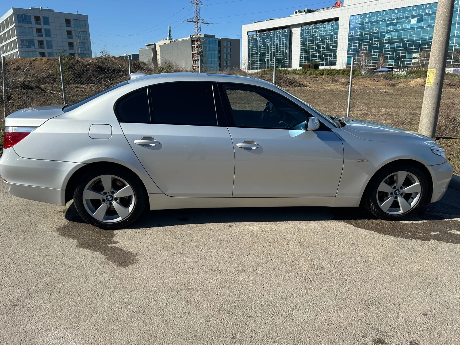 BMW 530 530xi, снимка 4 - Автомобили и джипове - 54323457