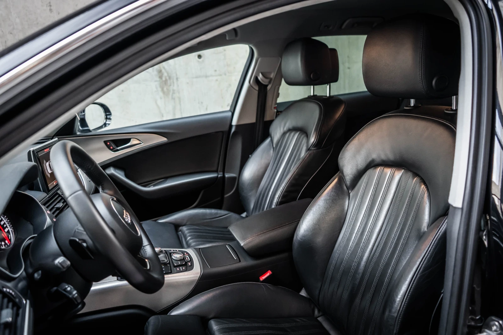Audi A6, снимка 13 - Автомобили и джипове - 54381419