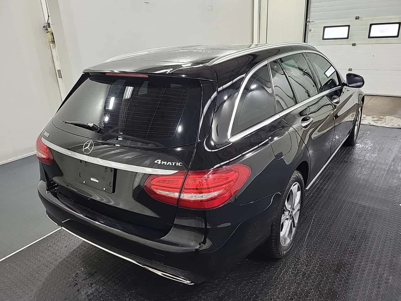 Mercedes-Benz C 300 Комби * CARFAX * Без инциденти * 66к км! * , снимка 6 - Автомобили и джипове - 54546889
