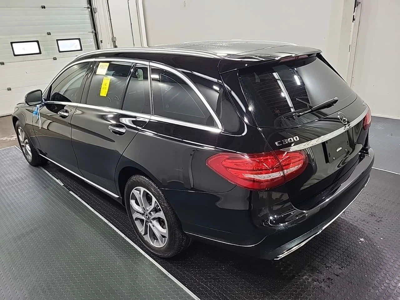 Mercedes-Benz C 300 Комби * CARFAX * Без инциденти * 66к км! * , снимка 2 - Автомобили и джипове - 54546889
