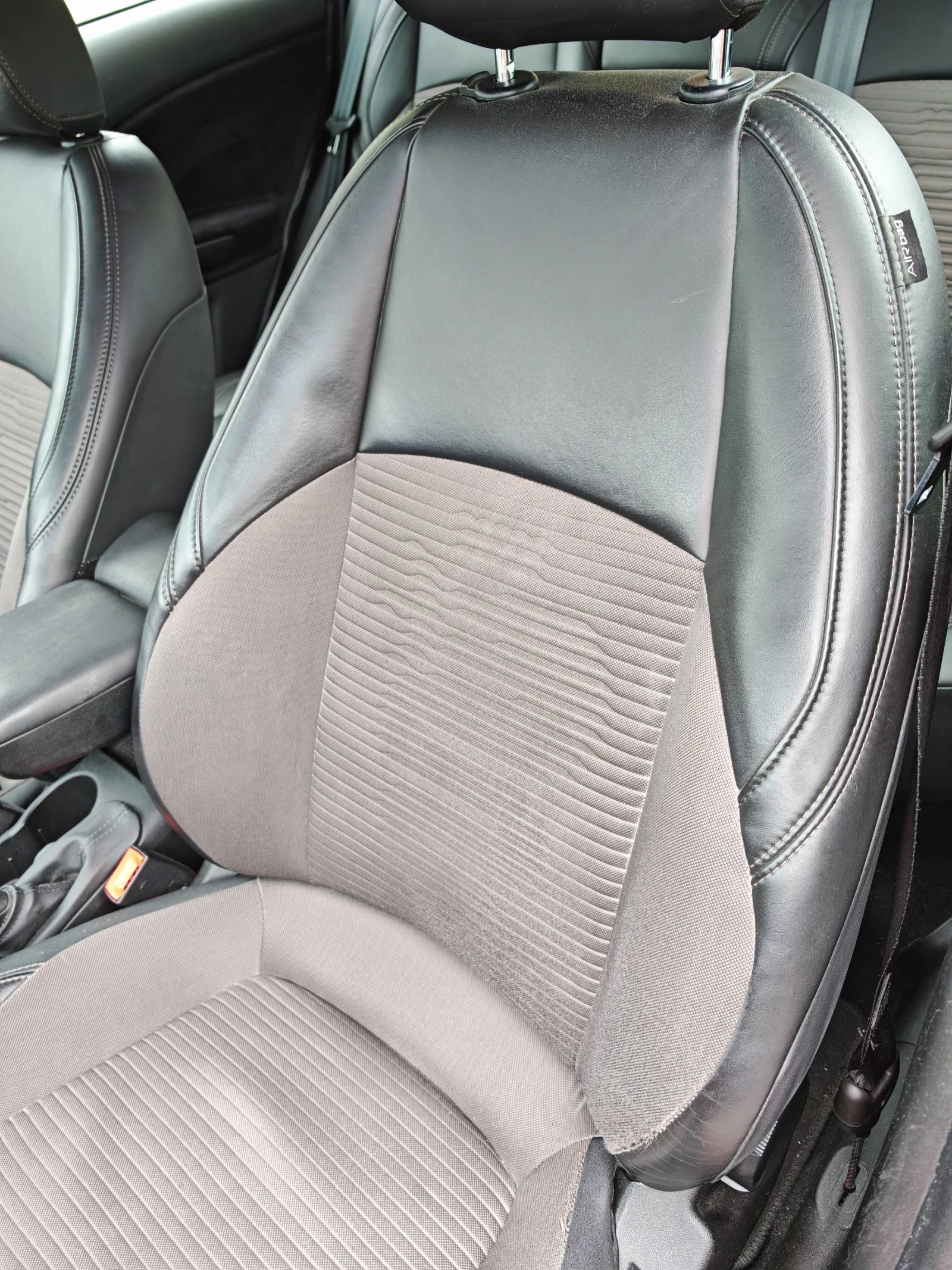 Alfa Romeo Giulietta * ��������� * VELOCE * 2.0 JTD 175ps * ���� * NAVI | Mobile.bg � ����������� 7