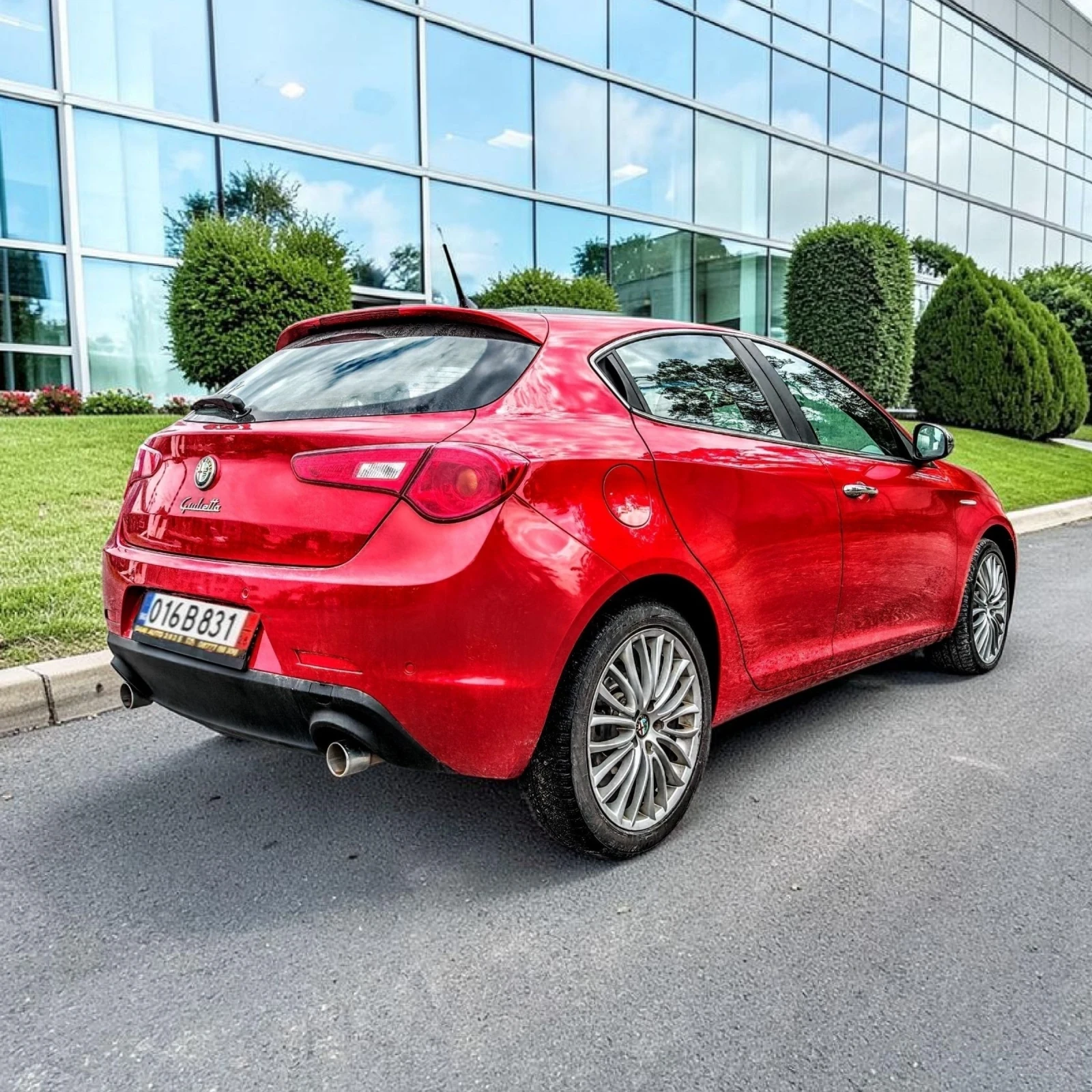 Alfa Romeo Giulietta * ��������� * VELOCE * 2.0 JTD 175ps * ���� * NAVI | Mobile.bg � ����������� 5