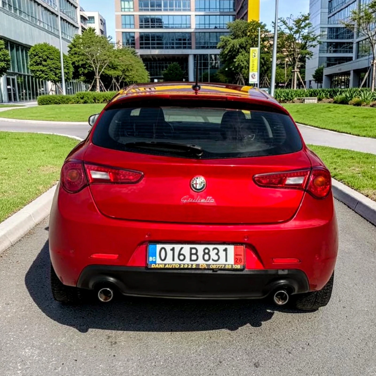 Alfa Romeo Giulietta * АВТОМАТИК * VELOCE * 2.0 JTD 175ps * КОЖА * NAVI, снимка 6 - Автомобили и джипове - 54654846
