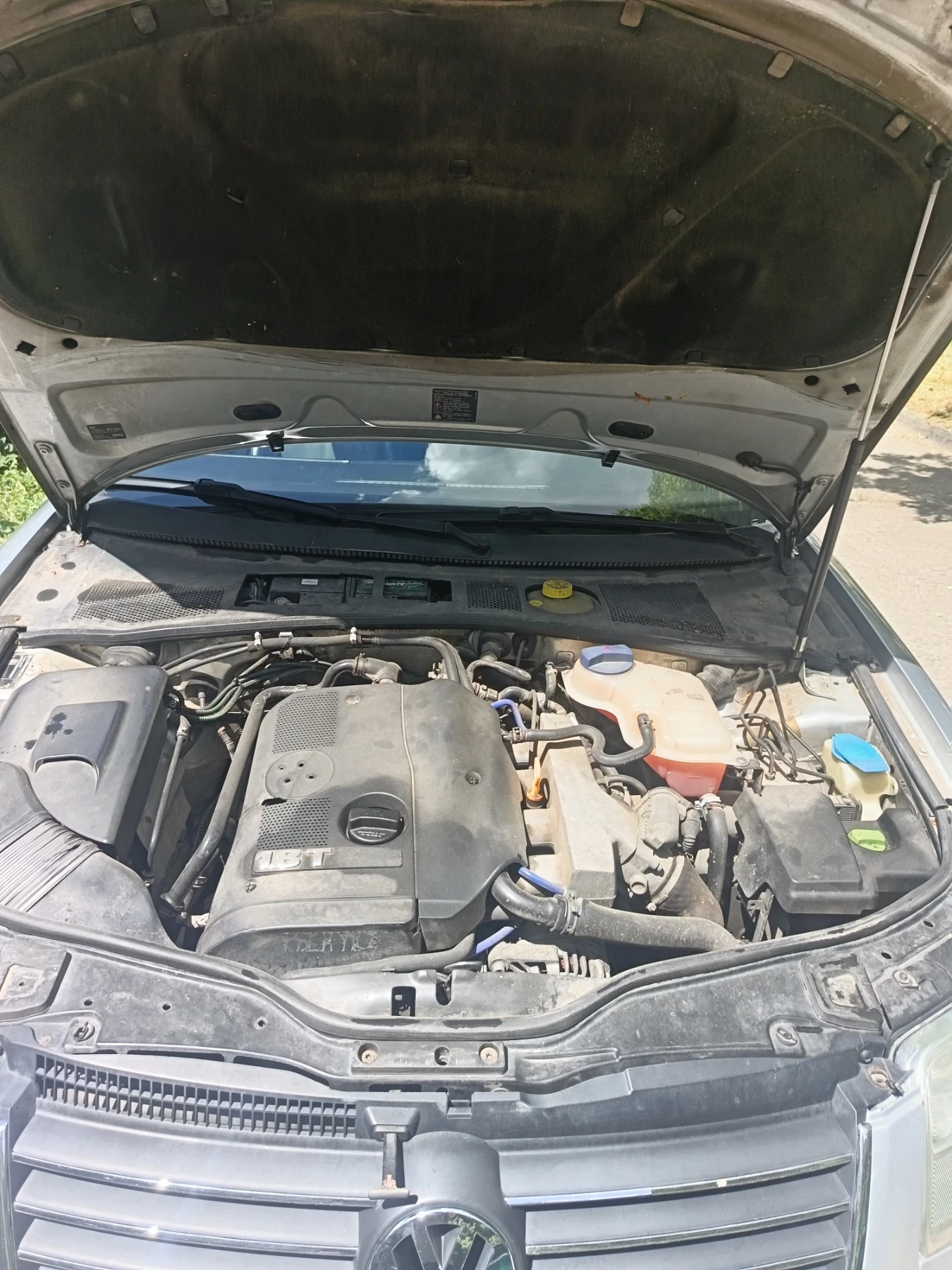 VW Passat 1, 8 Т Газ/Бензин, снимка 9 - Автомобили и джипове - 54743039