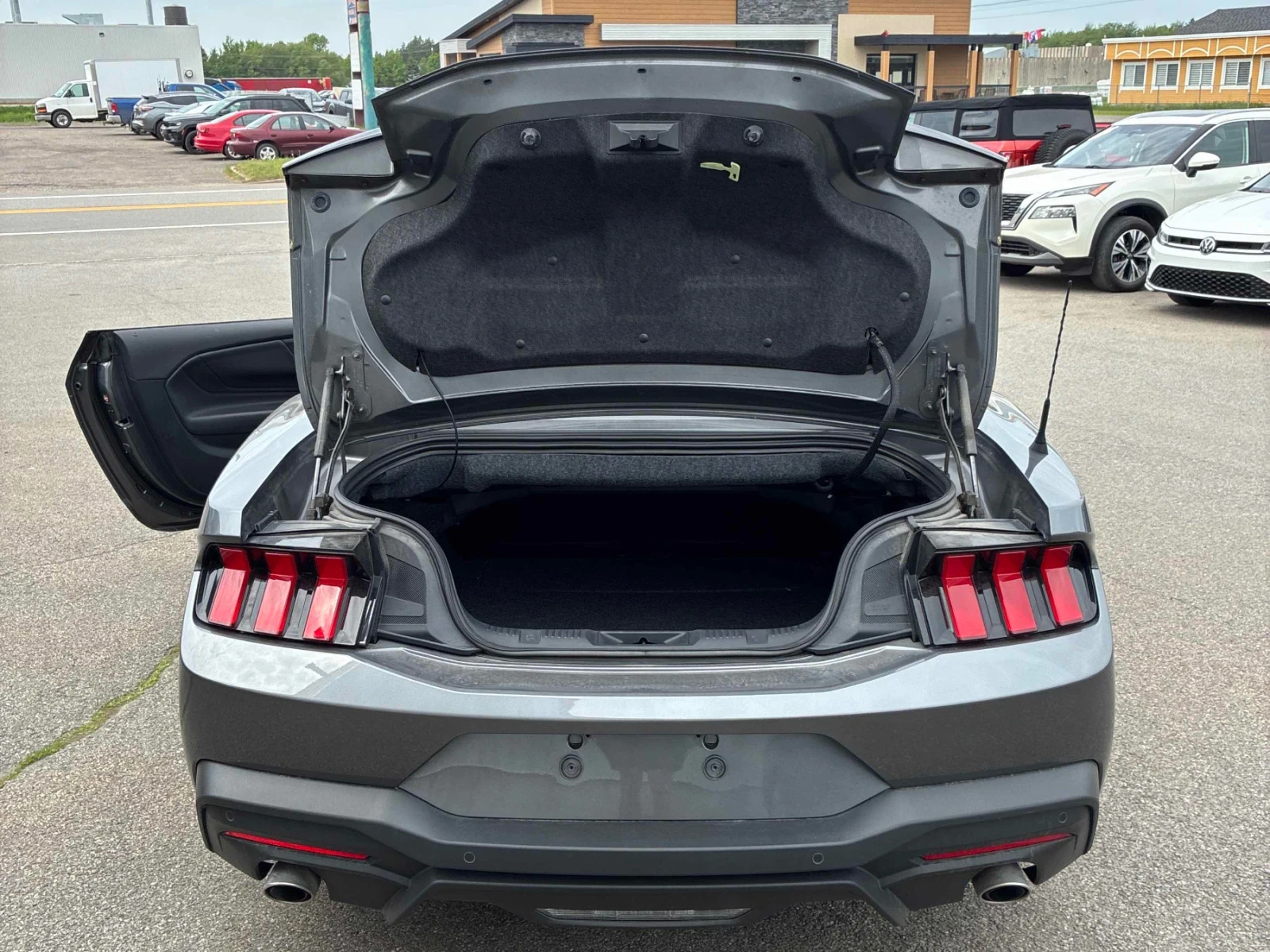 Ford Mustang ECOBOOST, снимка 14 - Автомобили и джипове - 54875681