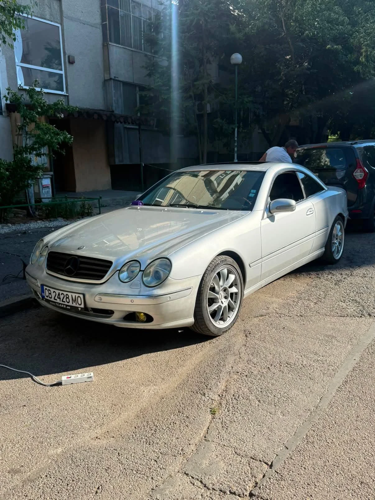 Mercedes-Benz CL 500 Колата е в повече от перфектно състояние. Колата е