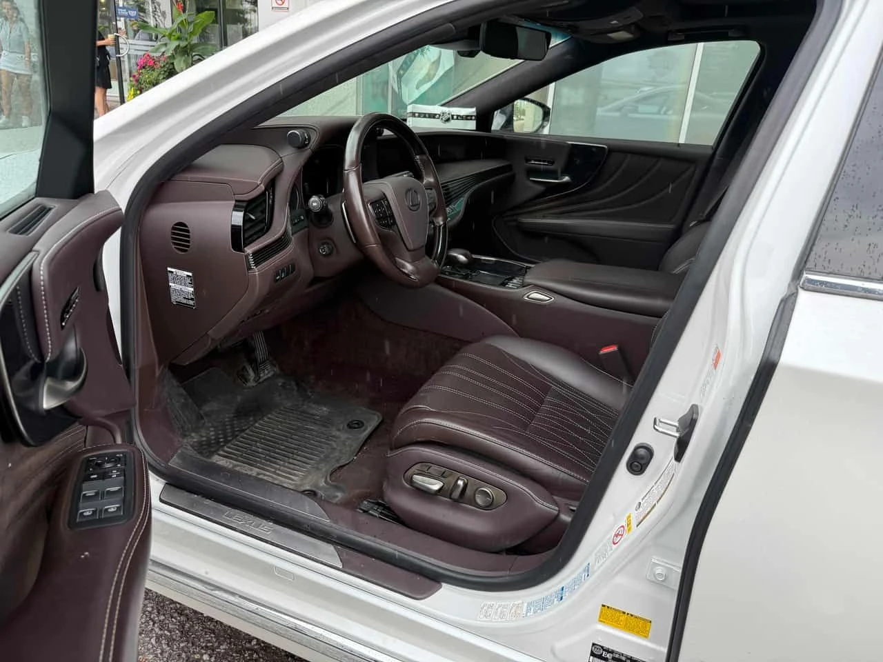 Lexus LS 500 L  CARFAX, снимка 5 - Автомобили и джипове - 55722608