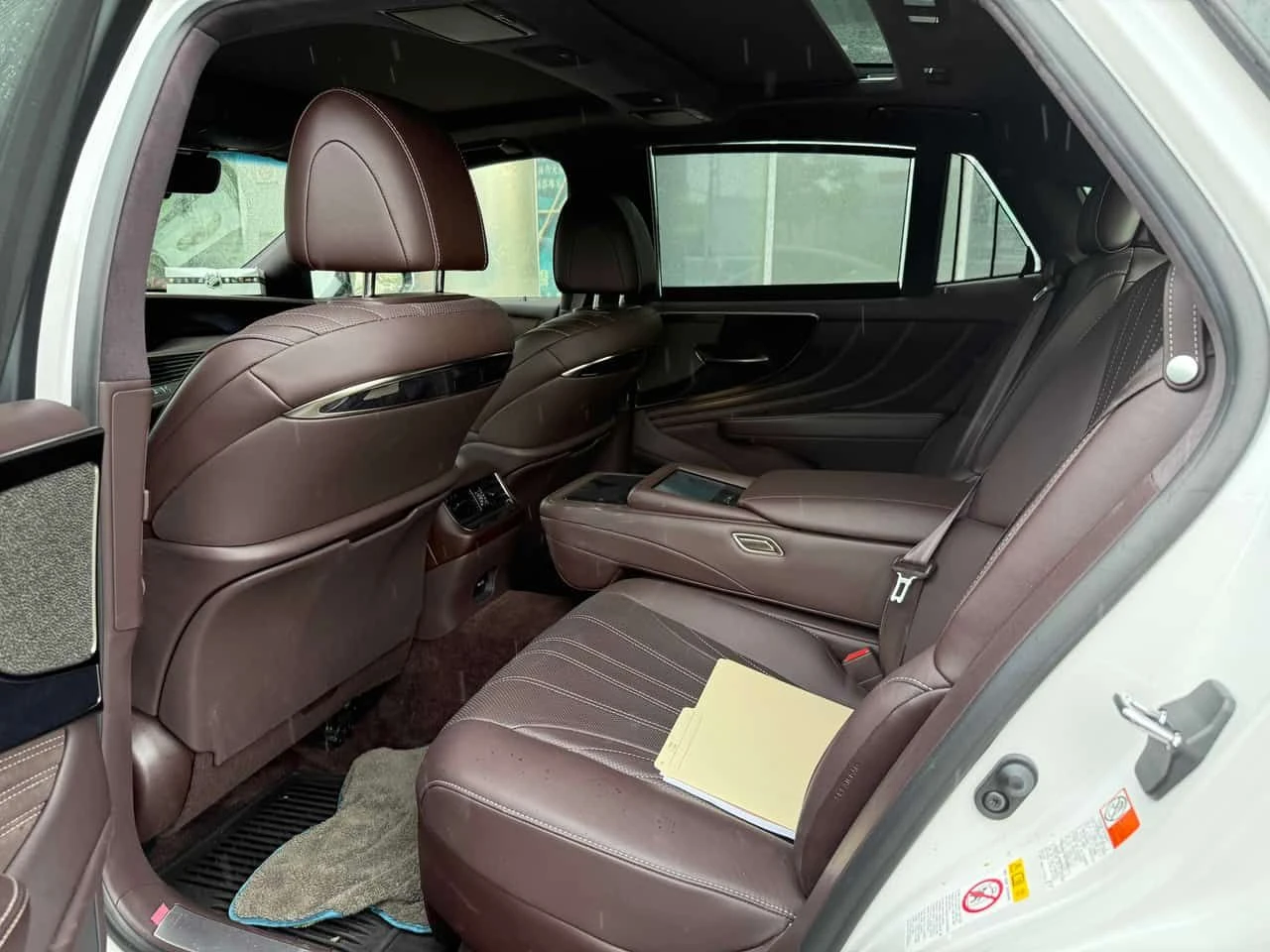 Lexus LS 500 L  CARFAX, снимка 12 - Автомобили и джипове - 55722608