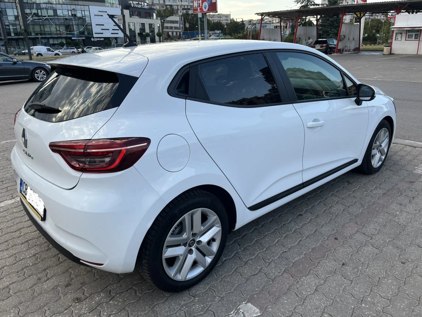 Renault Clio, снимка 5 - Автомобили и джипове - 55998374