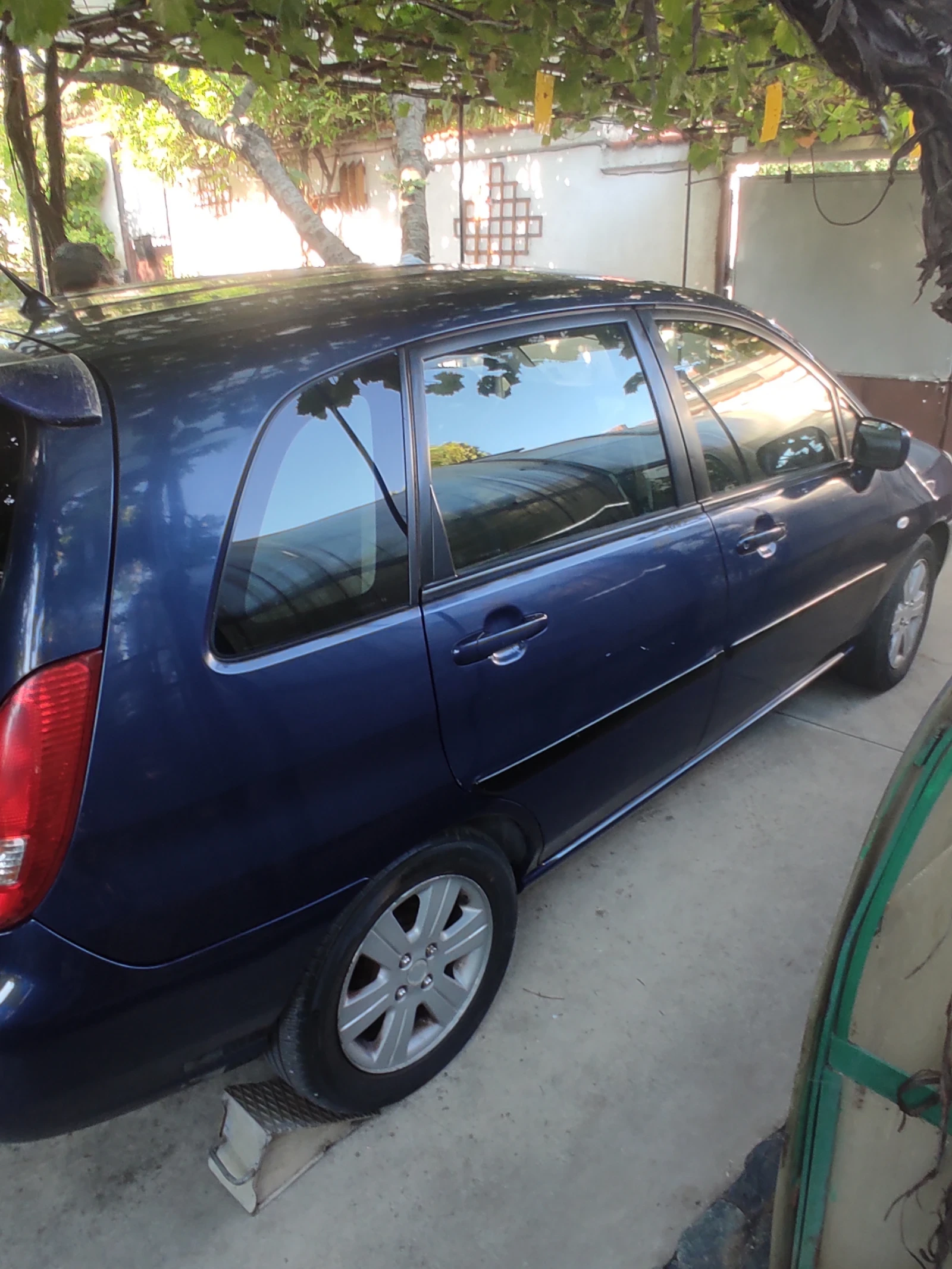 Suzuki Liana | Mobile.bg � ����������� 4