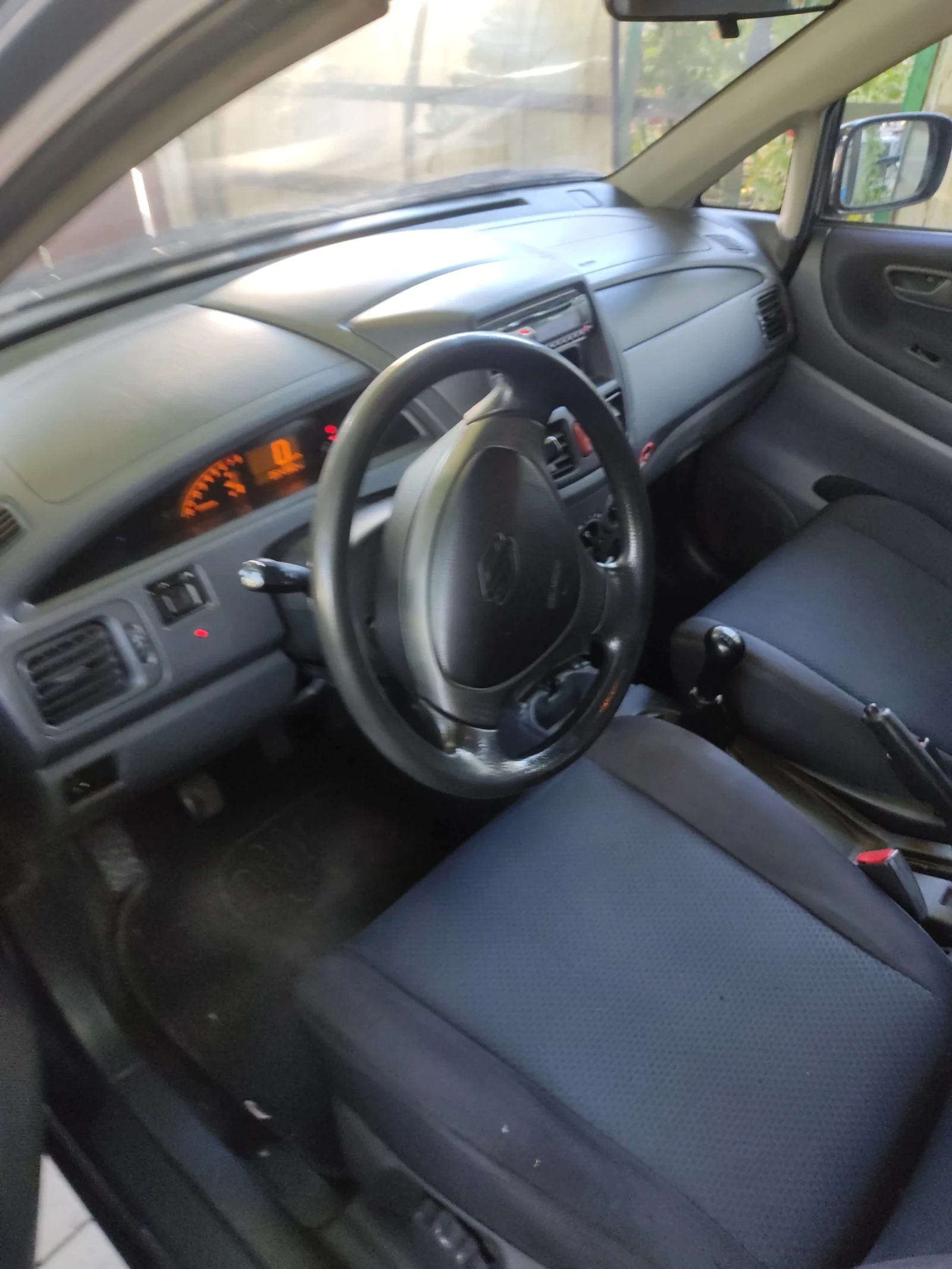 Suzuki Liana | Mobile.bg � ����������� 9