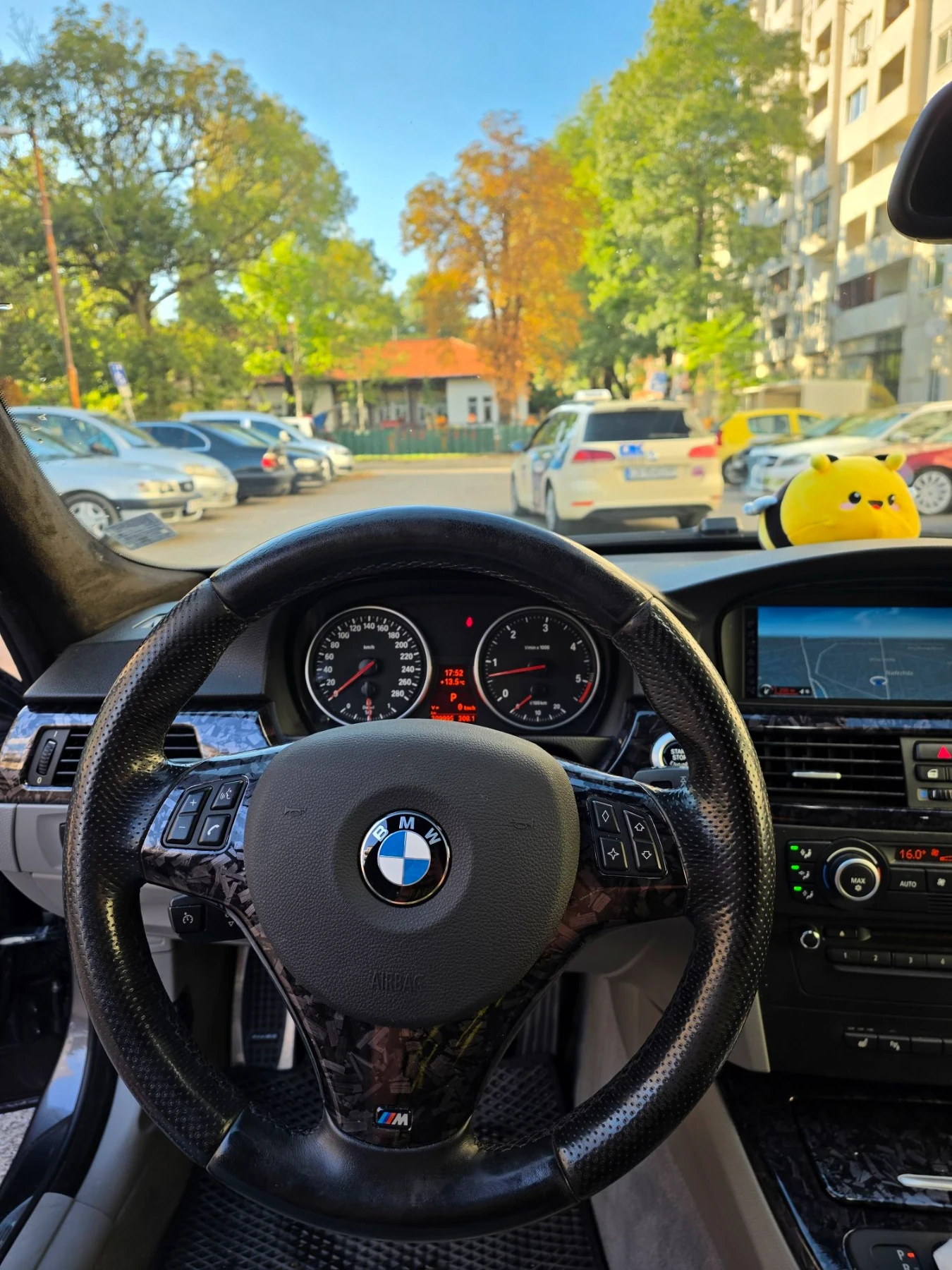 BMW 335, снимка 13 - Автомобили и джипове - 56059244
