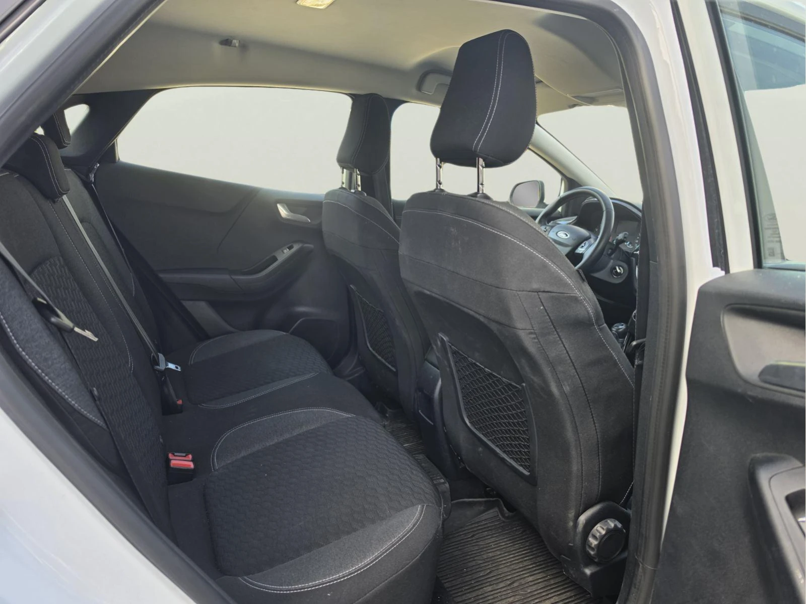 Ford Puma 1.0 EcoBoost, снимка 10 - Автомобили и джипове - 56341515